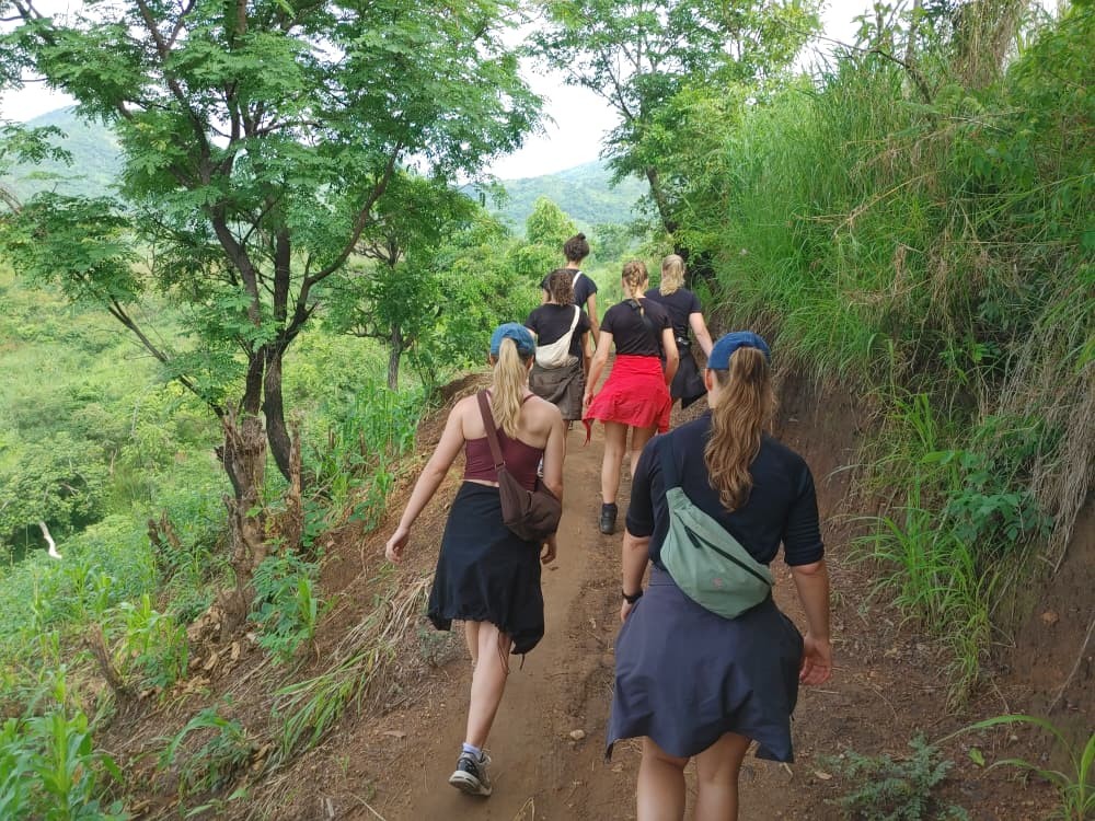 Uvidunda Mountains Hiking – Iyungi Peak