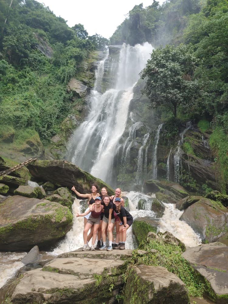 Chizua Waterfall & Nature Experience
